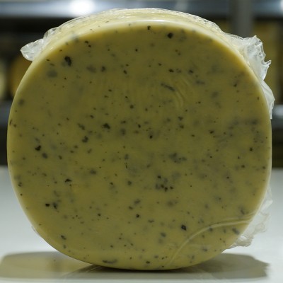 Kekikli Kaşar 1 Kg Kekikli Kaşar 1 Kg