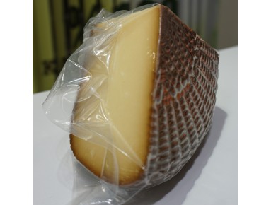 İsli Çerkez Peyniri 1 Kg